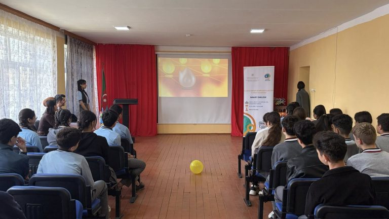 “Smart English:İnteraktiv İngilis dili dərsləri” qrant layihəsi çərçivəsində “Duolinqo Gecəsi” təşkil olundu